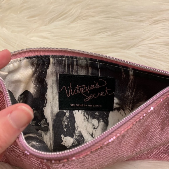 Victoria’s Secret Pink Sparkly Glitter Zip Bag Pouch - Picture 7 of 9